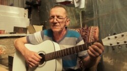 З Ялти із любов'ю: кримчанин присвятив пісню Україні (відео) З Ялти із любов'ю: кримчанин присвятив пісню Україні (відео)