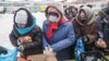 Казань, декабрь 2021 года. Очередь за бесплатной едой.