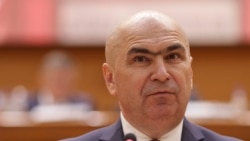 Premierul Bolojan la cinci asumări de răspundere odată: „Corectăm nedreptăți și facem curățenie” Premierul Bolojan la cinci asumări de răspundere odată: „Corectăm nedreptăți și facem curățenie”