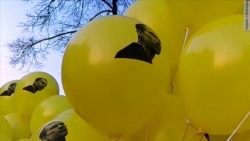 Акция в поддержку Ильдара Дадина Акция в поддержку Ильдара Дадина