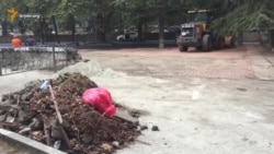 Парковка в центре Симферополя (видео) Парковка в центре Симферополя (видео)