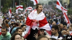 Could the mass anti-government protests in Belarus have some influence on Central Asian politics?