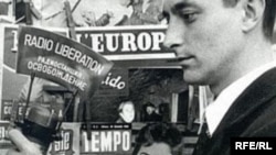 Европейский корреспондент радио "Освобождение" Валериан Оболенский, 1954 г.