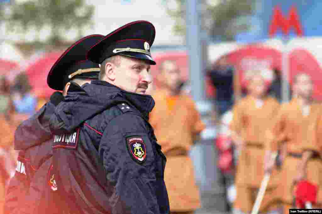 Праздник Москвы в "день тишины". Участники "Спасской башни"
