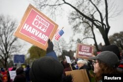 Протест против вмешательства федерального правительства в дела университета, Кэмбридж, Массачусеттс, 12 апреля 2005