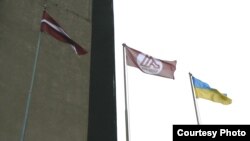 Украинский флаг над Лиепаей: крымско-донецкий бизнес ищет новые сферы деятельности. Снимки Марии Кугель