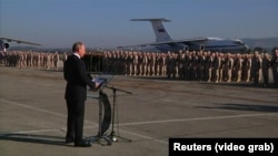 Выступление Владимира Путина перед российскими военными в Сирии
