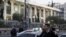 Сразу после обстрела греческая полиция перекрыла все улицы рядом с посольством США