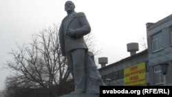 Один из многочисленных памятников Ленину на территории постсоветского пространства – памятник в Гомеле