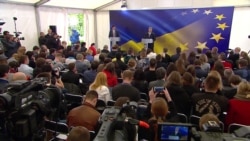 Порошенко о преследованиях «несогласных с действиями власти» (видео) Порошенко о преследованиях «несогласных с действиями власти» (видео)