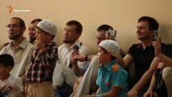 Кримські мусульмани у Львові святкують Ораза-байрам Кримські мусульмани у Львові святкують Ораза-байрам