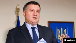 Министр внутренних дел Украины Арсен Аваков дает интервью агентству Reuters в Киеве