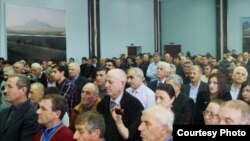 Россия -- ЛъарагIазул жамагIатазул вакилзабазул данделъи. Пятигорск. 10 февраль. "Кавказский узел" сайталдаса босараб Роман Егоровас бахъараб сурат.