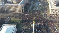 Протест на Майдані: активісти й опозиція окреслили «червоні лінії» для «нормандської» зустрічі (відео) Протест на Майдані: активісти й опозиція окреслили «червоні лінії» для «нормандської» зустрічі (відео)