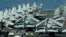 Самолеты ВМС США на палубе авианосца "Авраам Линкольн", направляющегося в Ормузский пролив