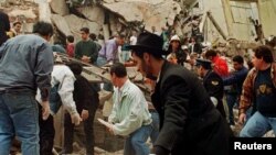 انفجار در آمیا جان دستکم ۸۵ نفر را گرفت