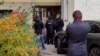 Полиция у здания юридической службы горкома КПРФ, Москва, 28 сентября 2021 года