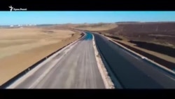 Скільки мільярдів закатають у «дорогу століття» в Криму? Скільки мільярдів закатають у «дорогу століття» в Криму?