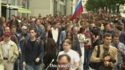 Moscow Protesters Support Opposition Candidates Moscow Protesters Support Opposition Candidates