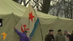 Pro-Yanukovych Rally Participant: 'My Heart Is With Maidan' Pro-Yanukovych Rally Participant: 'My Heart Is With Maidan'