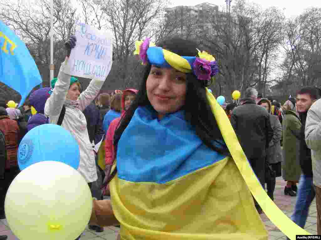 Митинг в оккупированном Симферополе, посвященный 200-летию со дня рождения Тараса Шевченко, 9 марта 