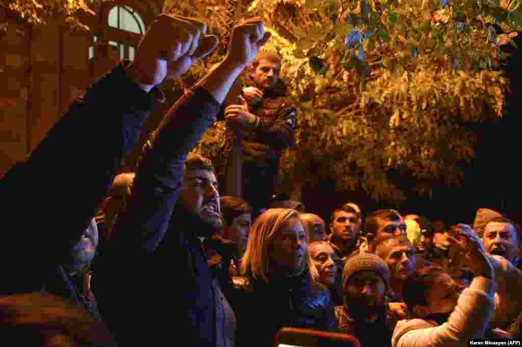 Angry crowds on Republic Square in the Armenian capital chanted "Karabakh" in the early hours of the morning before storming government buildings. 