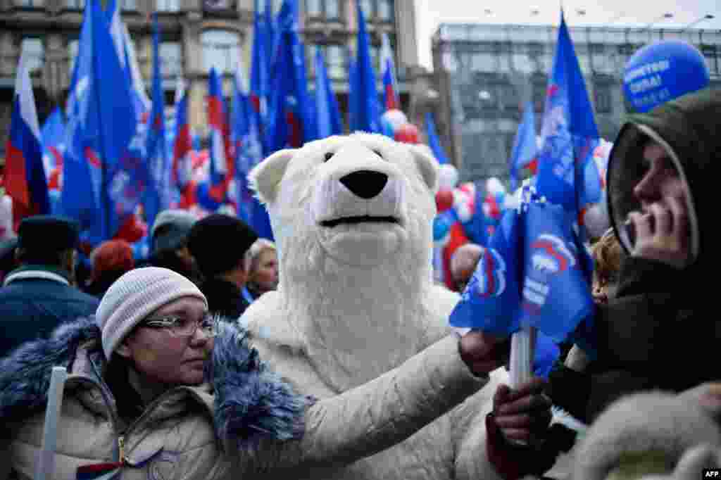 Шествие "Мы едины!" в центре российской столицы