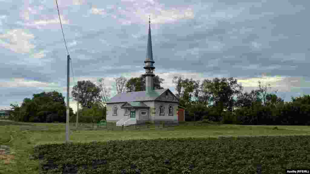 Мечеть в деревне 