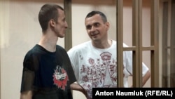 На снимке: Александр Кольченко и Олег Сенцов