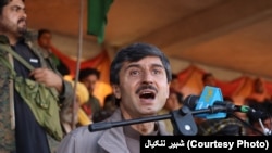 عثمان خان کاکړ د پښتونخوا ملي عوامي ګوند صوبايي مشر وو - د ارشیف انځور.