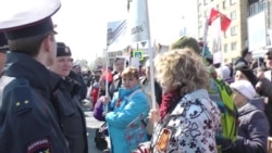 "Наши фронтовики должны быть на параде" "Наши фронтовики должны быть на параде"