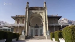 Весна в Крыму: прогулка по Воронцовскому парку в Алупке (видео) Весна в Крыму: прогулка по Воронцовскому парку в Алупке (видео)