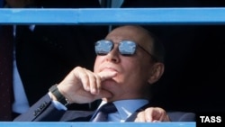 Владимир Путин на авиакосмическом салоне МАКС в аэропорту Жуковский, 27 августа 2019