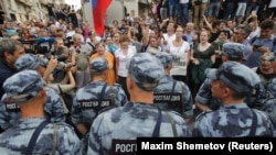 Марш в поддержку Ивана Голунова в Москве, 12 июня