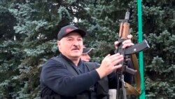 "Кремлевские политтехнологи, возможно, "сливают" Лукашенко". Виталий Цыганков - о протестах и Лукашенко с автоматом "Кремлевские политтехнологи, возможно, "сливают" Лукашенко". Виталий Цыганков - о протестах и Лукашенко с автоматом