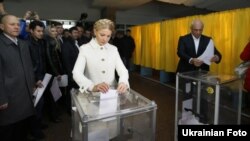 The leader of the Batkivshchyna Party, Yulia Tymoshenko, votes at a polling station in Dnipropetrovsk.