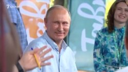 Навіщо Володимир Путін відвідує Крим? (відео) Навіщо Володимир Путін відвідує Крим? (відео)