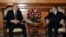 Владимир Путин и Абдельазиз Бутефлика на переговорах в Москве после подписания оружейного контракта, март 2006 года