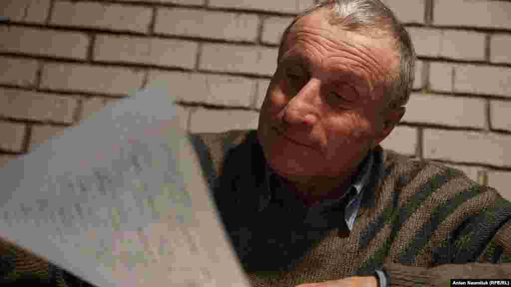У 1997 році в «Известиях» відбулися серйозні кадрові зміни, Семена перейшов працювати в київський тижневик «Дзеркало тижня». Тоді ж він почав співпрацювати з всеукраїнською щоденною газетою «День», де в результаті пропрацював наступні 20 років