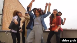 Islamic law enforced in Iran prohibits public dancing. (file photo)