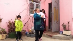 Azərbaycanda çoxuşaqlı ailələrin sayı niyə azalır? Sosioloq: Başlıca səbəb sosial-iqtisadi durumdur Azərbaycanda çoxuşaqlı ailələrin sayı niyə azalır? Sosioloq: Başlıca səbəb sosial-iqtisadi durumdur