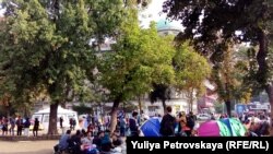 Беженцы с Ближнего Востока в Белграде, сентябрь 2015