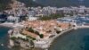 Turizam čini oko 30 odsto crnogorskog BDP-a. Najviše turista godišnje posjeti Budvu. Fotografija 17. avgust 2020.