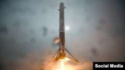 Ракета-носитель Falcon 9