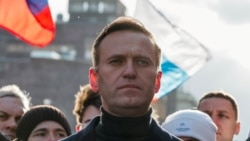 Showdown In Moscow: Navalny Risks Jail With Return To Russia Showdown In Moscow: Navalny Risks Jail With Return To Russia