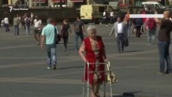 Нам до пенсии не дожить – россияне о готовящейся реформе (видео) Нам до пенсии не дожить – россияне о готовящейся реформе (видео)