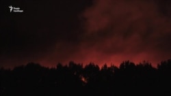 Нічні вибухи в Ічні: пожежу продовжують ліквідовувати (відео) Нічні вибухи в Ічні: пожежу продовжують ліквідовувати (відео)