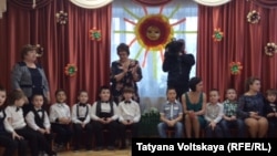 Детский утренник в начальной школе – детском саду №687 Санкт-Петербурга
