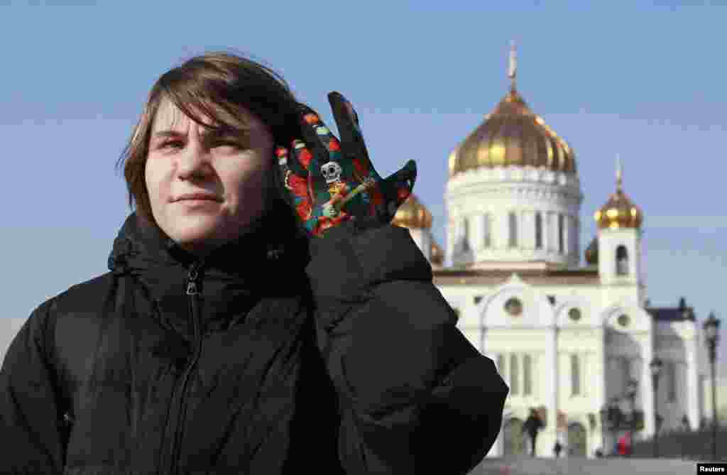Участница группы Pussy Riot Екатерина Самуцевич 17 августа 2012 года приговорена к двум годам лишения свободы, однако в октябре это наказание было изменено на условное 