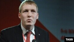United Russia deputy Robert Shlegel has used his own money to pay for a campaign video with a difference.